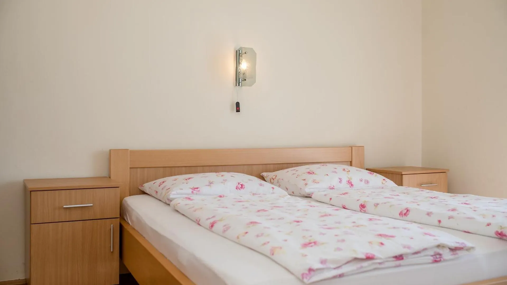 B&B Apartments & Rooms Vidas Rab Town 3*,  Kroatien