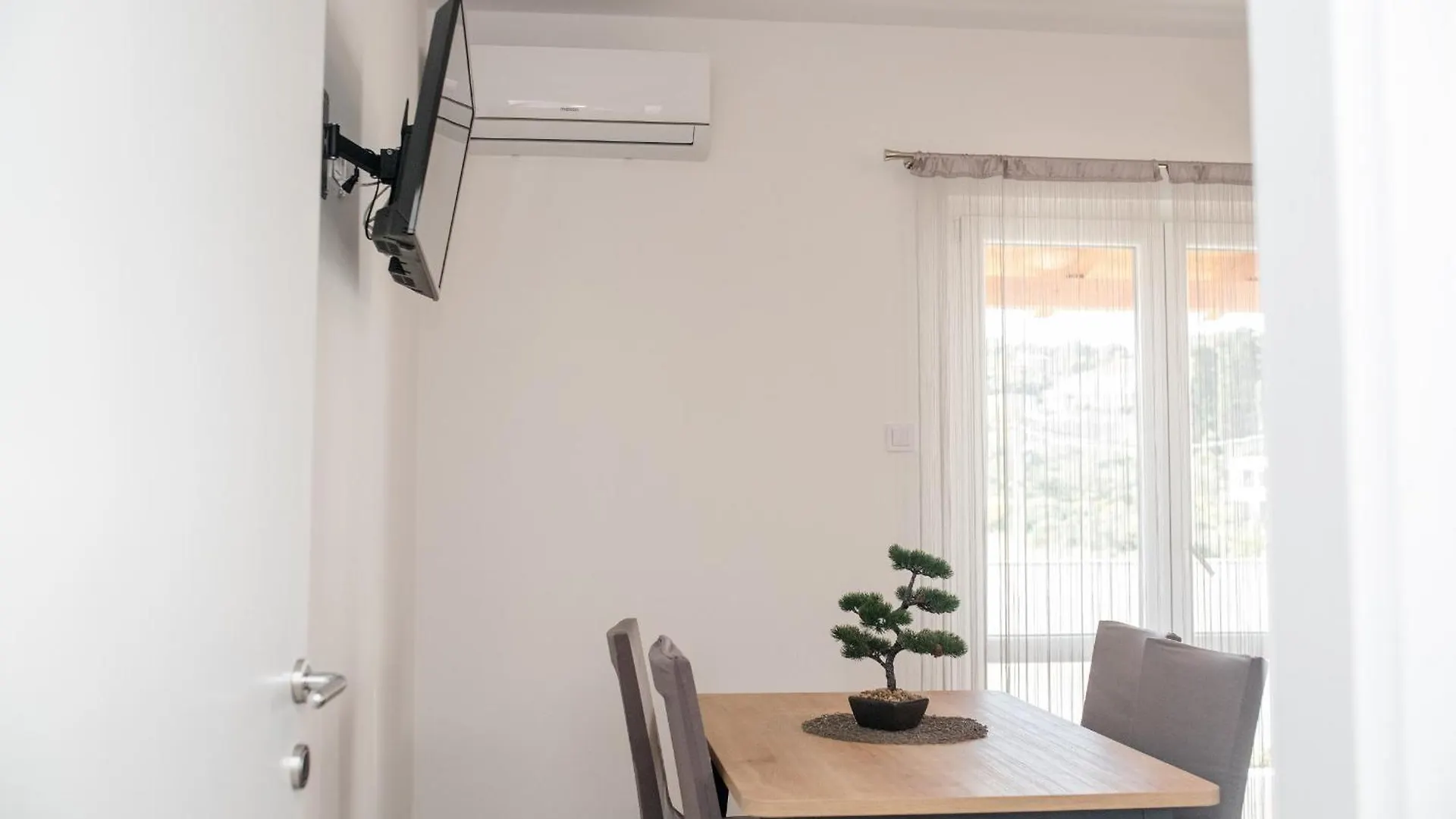 B&B Apartments & Rooms Vidas Rab Town 3*,
